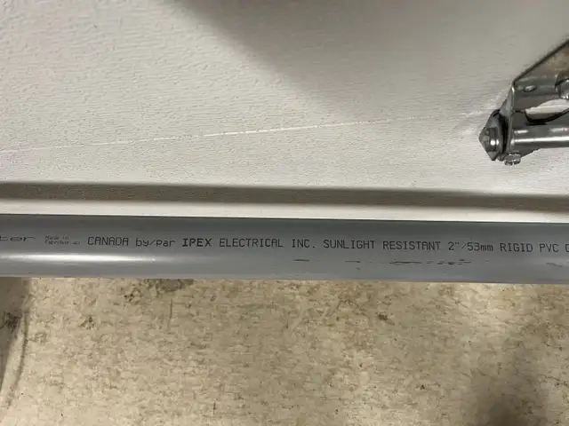 Tuyau Carlon /  2’’ diamètre longueur de 10’’ in Other in Sherbrooke - Image 3