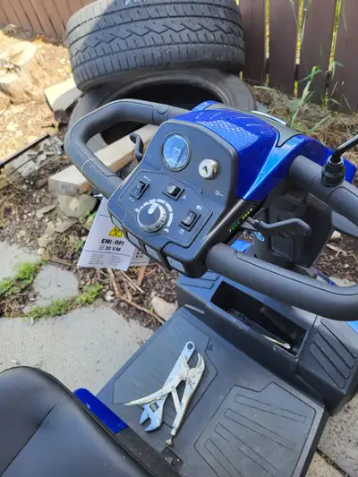 Brand new pride victory lx scooter  and bruno lift, View more