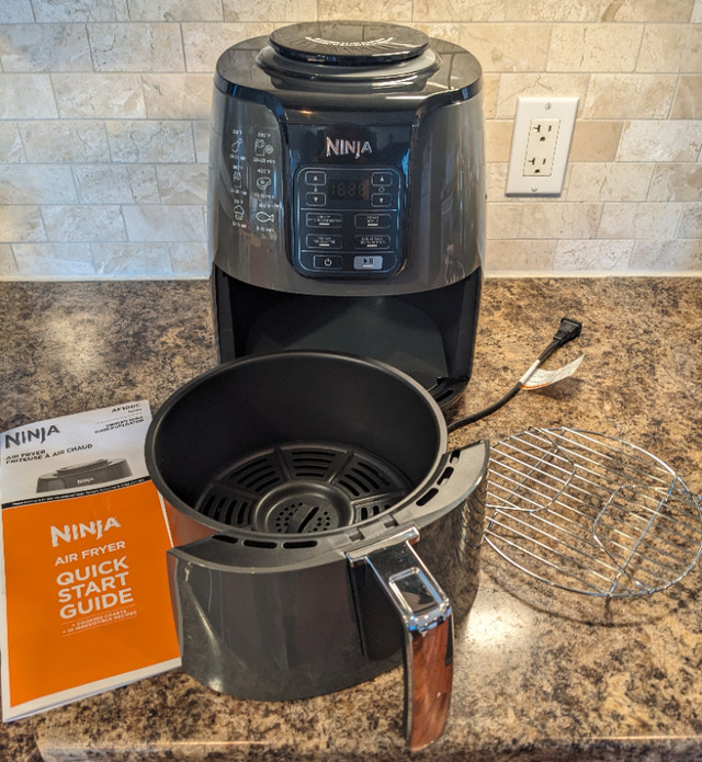 Ninja 4 Qt (3.8L) Air Fryer - Excellent Used Condition $80 OBO  in Microwaves & Cookers in Norfolk County