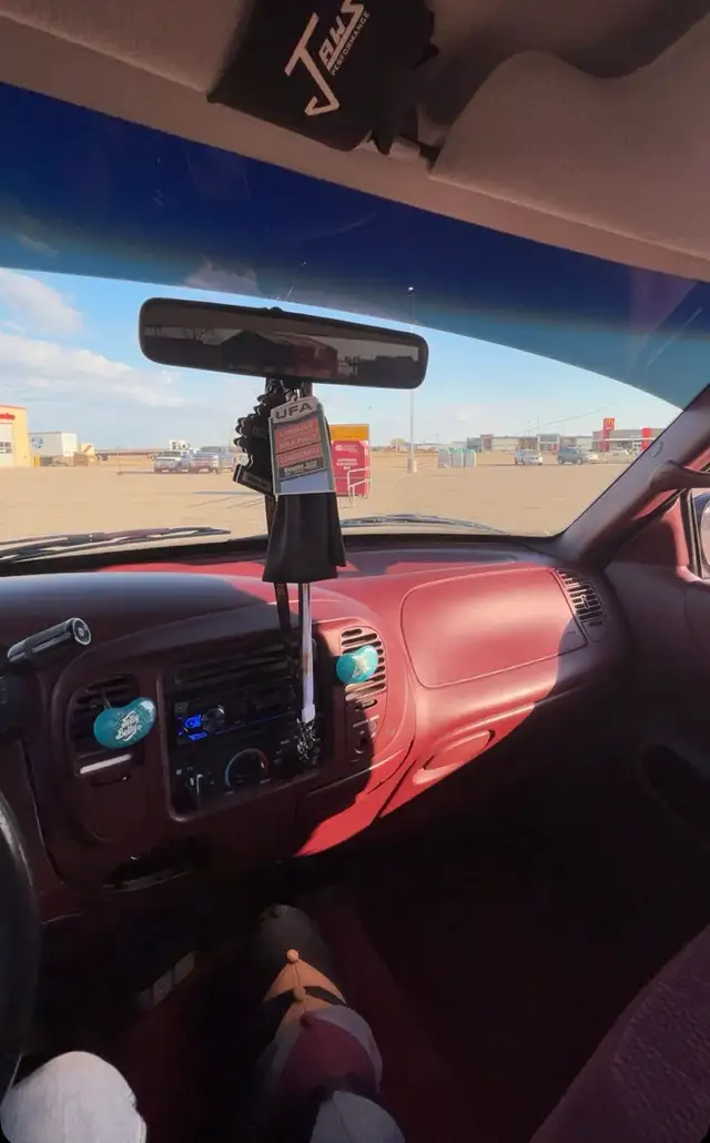 1997 f150 565170096938700803