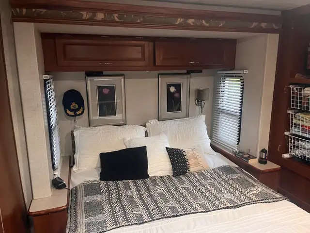 2005 Fleetwood Southwind  in RVs & Motorhomes in Penticton - Image 8