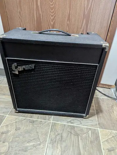 Rare Garnet vintage all tube bass amplifier, View more
