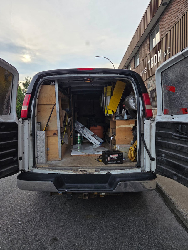 GMC Savana 2014 A vendre. 168000 Km dans Autos et camions  à Ville de Montréal - Image 4