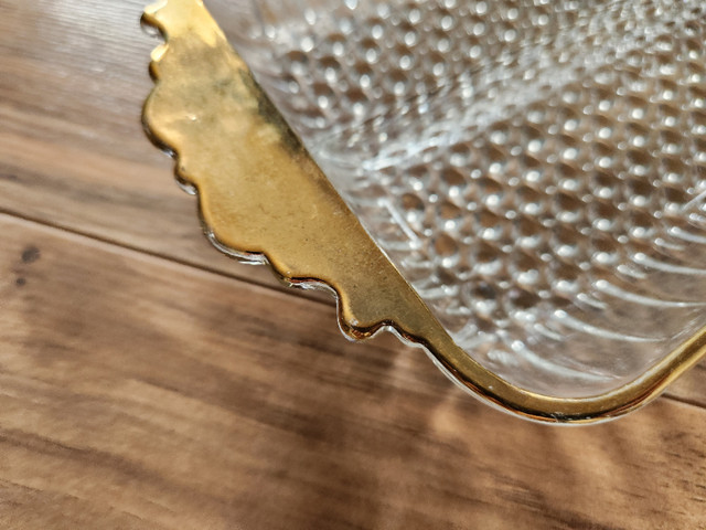 ANTIQUE Hobnail gold rimmed divided glass serving tray in Arts & Collectibles in Fredericton - Image 4