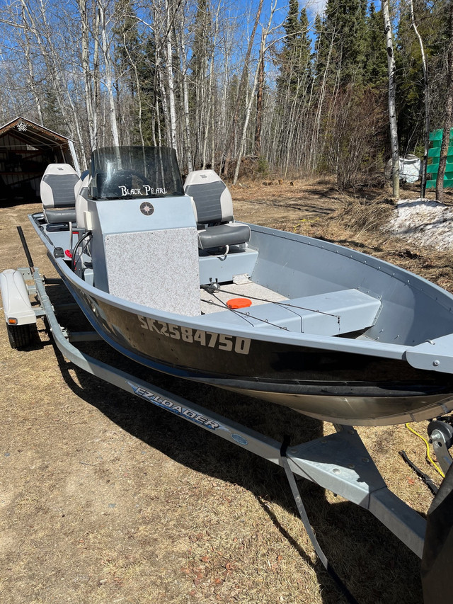 Aluminum 16ft  30hp Yamaha four stroke in Powerboats & Motorboats in Prince Albert