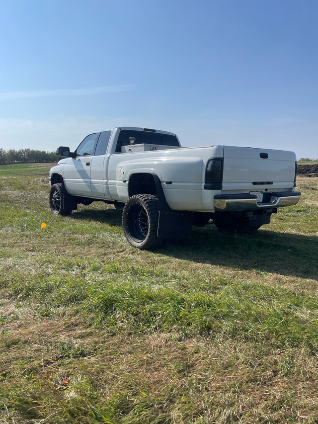 1998 Dodge 3500 12V in Cars & Trucks in Strathcona County - Image 3