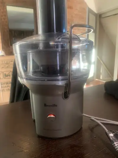 Breville Juicer never used, View more