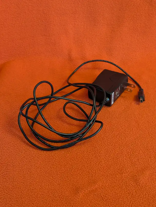 5V ac/dc adapter to USB mini65561388702081120