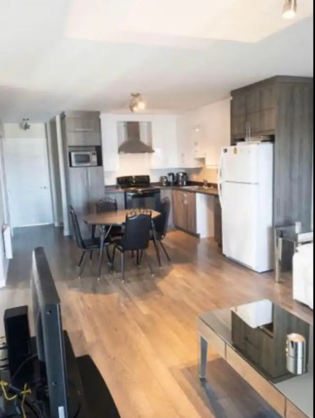 chambre à louer  En Banlieue de Saint  Georges in Long Term Rentals in St-Georges-de-Beauce - Image 7