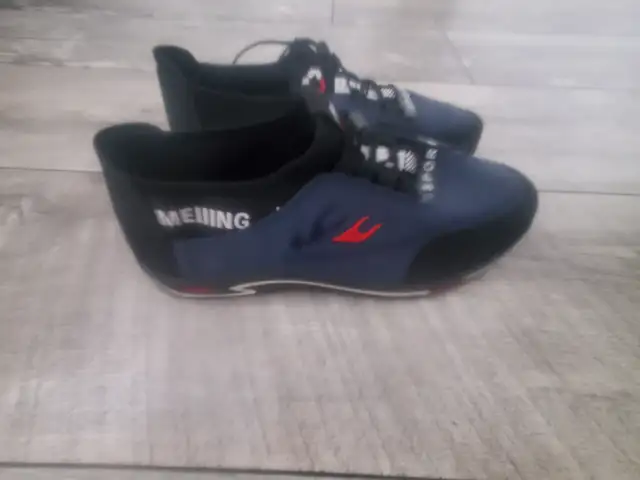 NEW SNEAKERS. in Men's Shoes in Saskatoon - Image 2