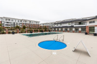 2BED/1BATH 727.SQFT CONDO IN WILLOUGHBY HEIGHTS