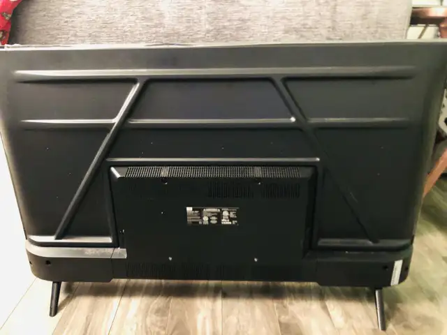 TCL 43” smart tv with google in General Electronics in Delta/Surrey/Langley - Image 3