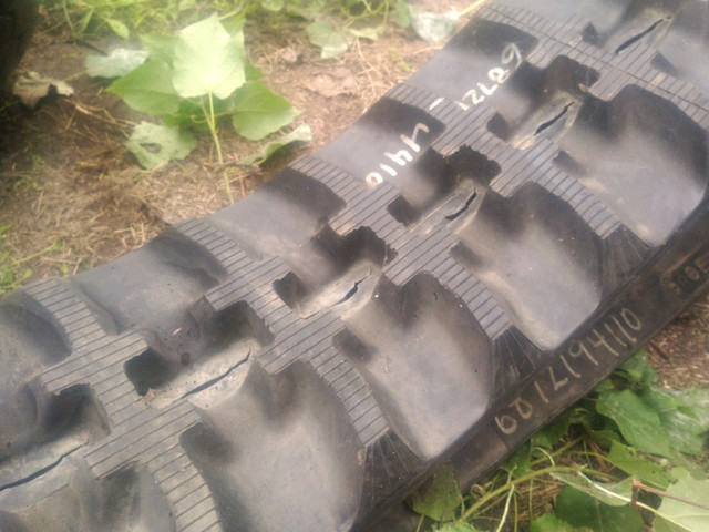 New rubber tracks mini excavator/skidsteer 300-52.5-76 230-30-96 in Other in Red Deer - Image 4