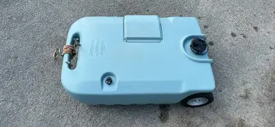 25l blue boy in great condition no longer needed.
