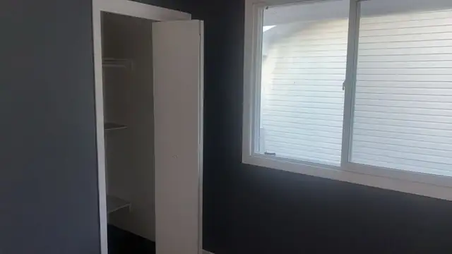 Renovated 8 Bedroom House in Hillsdale Regina | Finished Basemen in Long Term Rentals in Regina - Image 11