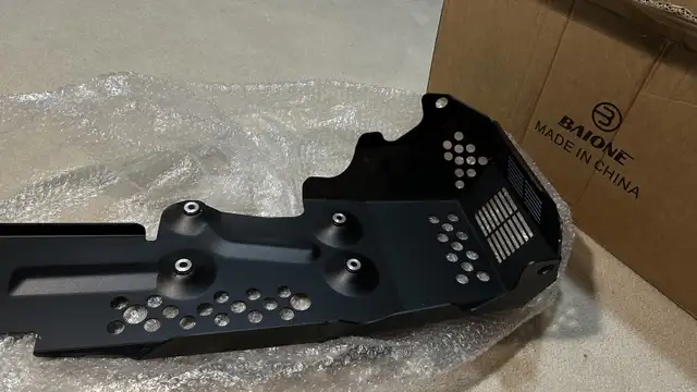 BAIONE Worldmotop Motorcycle Engine Skid Plate in Other in Markham / York Region - Image 2