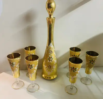 VINTAGE GOLD-COLOUR LIQUEUR/Wine SET, View more