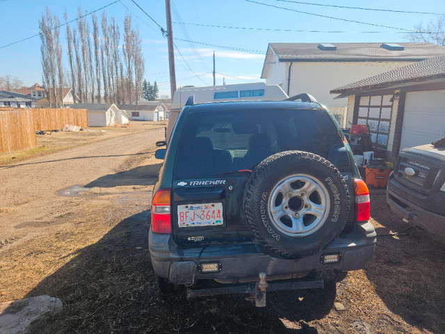 2001 chevy tracker $ 2700 in Cars & Trucks in Strathcona County - Image 3