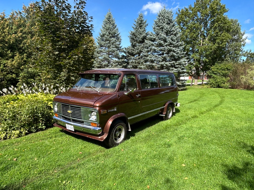 1977 Chevrolet Beauville c30 van with 44,000 original miles | Classic ...