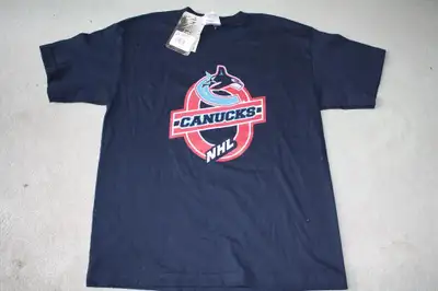 BRAND NEW - VANCOUVER CANUCKS T-SHIRT - YOUTH M OR L, View more