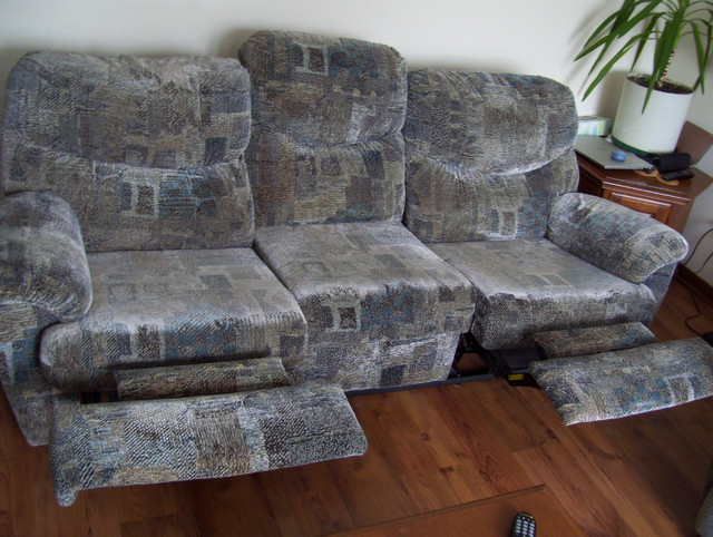 Canapé/Divan – (Style Elran) – Sofa Couch dans Sofas et futons  à Ville de Montréal - Image 2