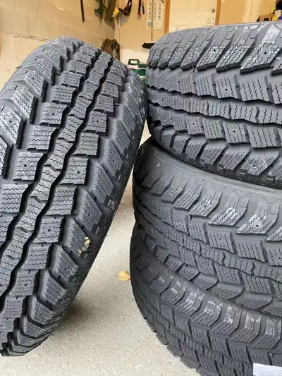 Brand new Originally purchased for my old car. Before I could use them, my old car needed repairs, s...