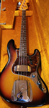 1962 Fender Jazz - 2008 Re-issue