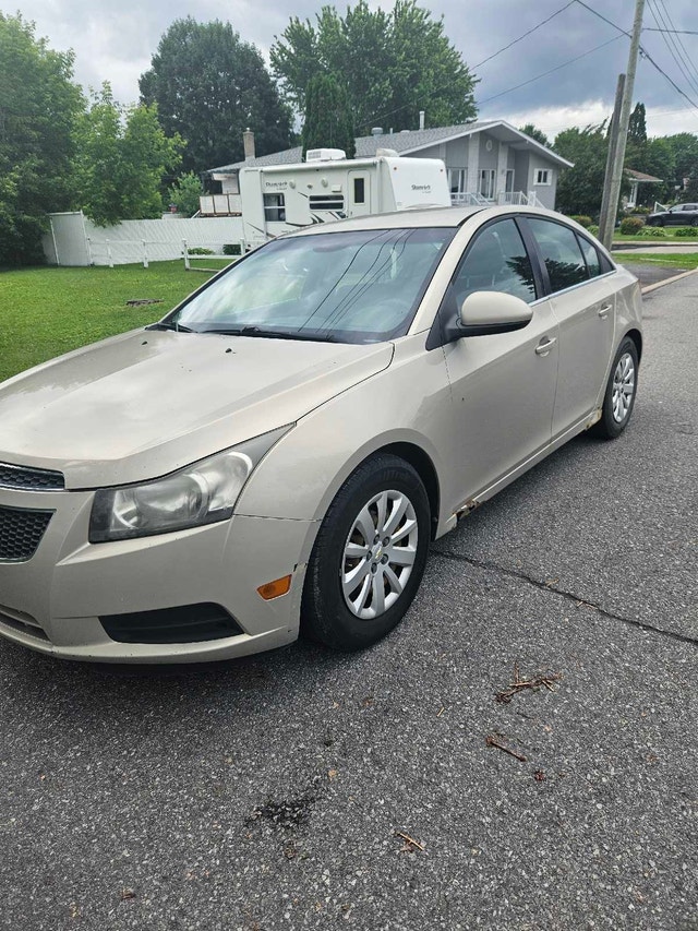 Chevrolet Cruze 2011 à vendre — photo 2