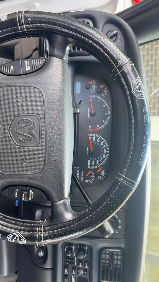2001 RAM 1500 2ND GEN592355122301511686