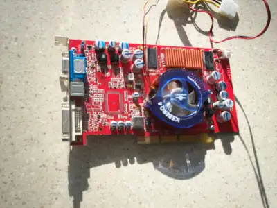 Carte video ATI Radeon 9800 SE 128mb ddr Video card., View more