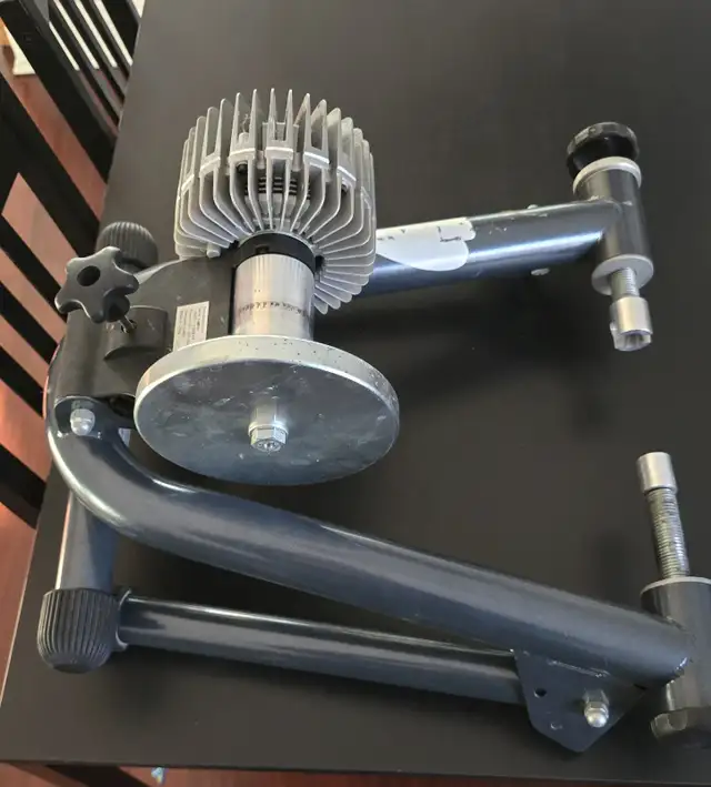 Bike Trainer Stand  - Heavy duty in Exercise Equipment in Ottawa - Image 6