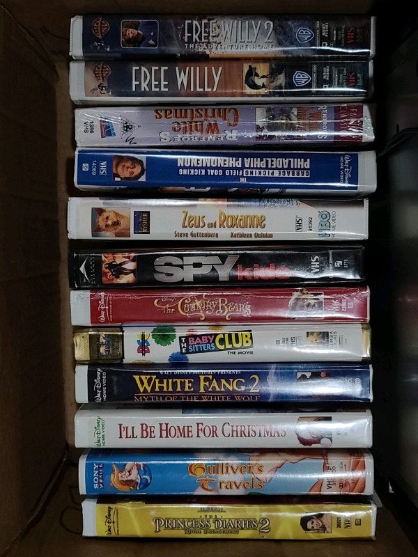 Vcr Player and family vhs movies CDs, DVDs & Bluray Edmonton Kijiji