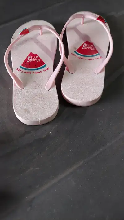 Gougounes roses taille 38, View more