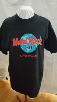 Hard rock cafe t-shirt 