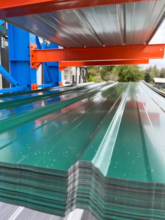 STEEL ROOFING SHEETS 10FT AND 13FT  - VARIOUS COLORS in Roofing in Edmonton - Image 7