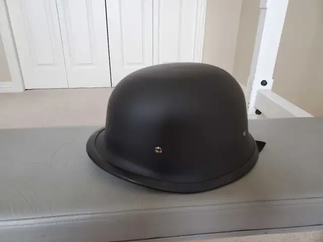 Classic German Helmet in Motorcycle Parts & Accessories in Lloydminster - Image 2