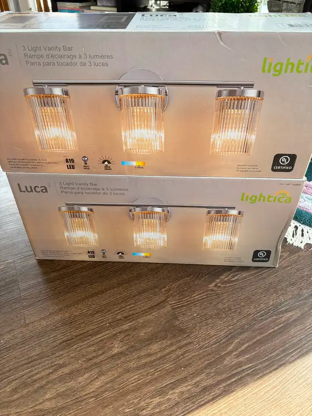 Vanity Lights in Indoor Lighting & Fans in Ottawa - Image 2