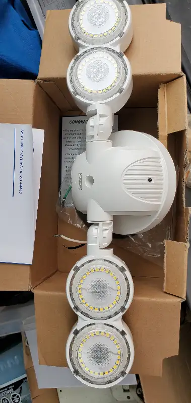 LED security Light in Outdoor Lighting in City of Toronto - Image 6