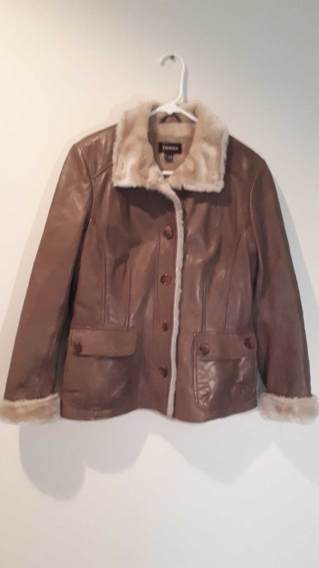 Leather Jacket  in Women's - Other in Comox / Courtenay / Cumberland - Image 2