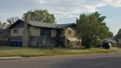 Great opportunity to own a 3 rental unit house! Top floor is 1400 square.ft, there is a large living...