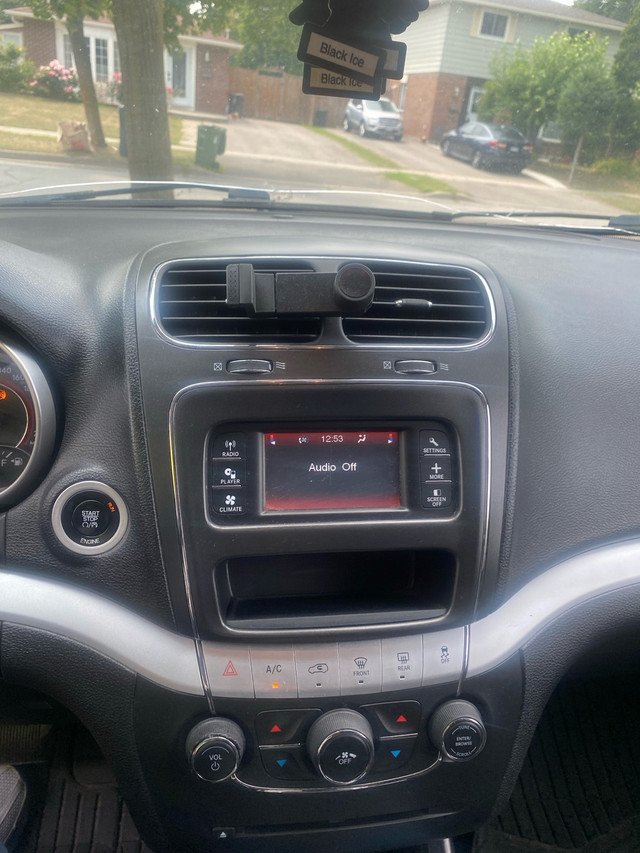 dodge journey se 2013 for scrap in Cars & Trucks in Mississauga / Peel Region