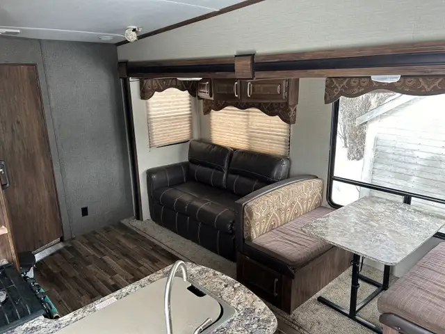 2015 Cougar bunkhouse  in Travel Trailers & Campers in Brandon - Image 3