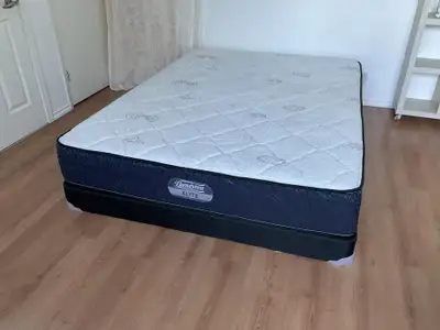 Queen Beautyrest Elite Mattress + Box Spring, View more