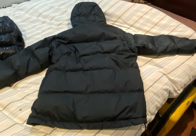 Men/women Winter jacket in Women's - Tops & Outerwear in Bedford - Image 3