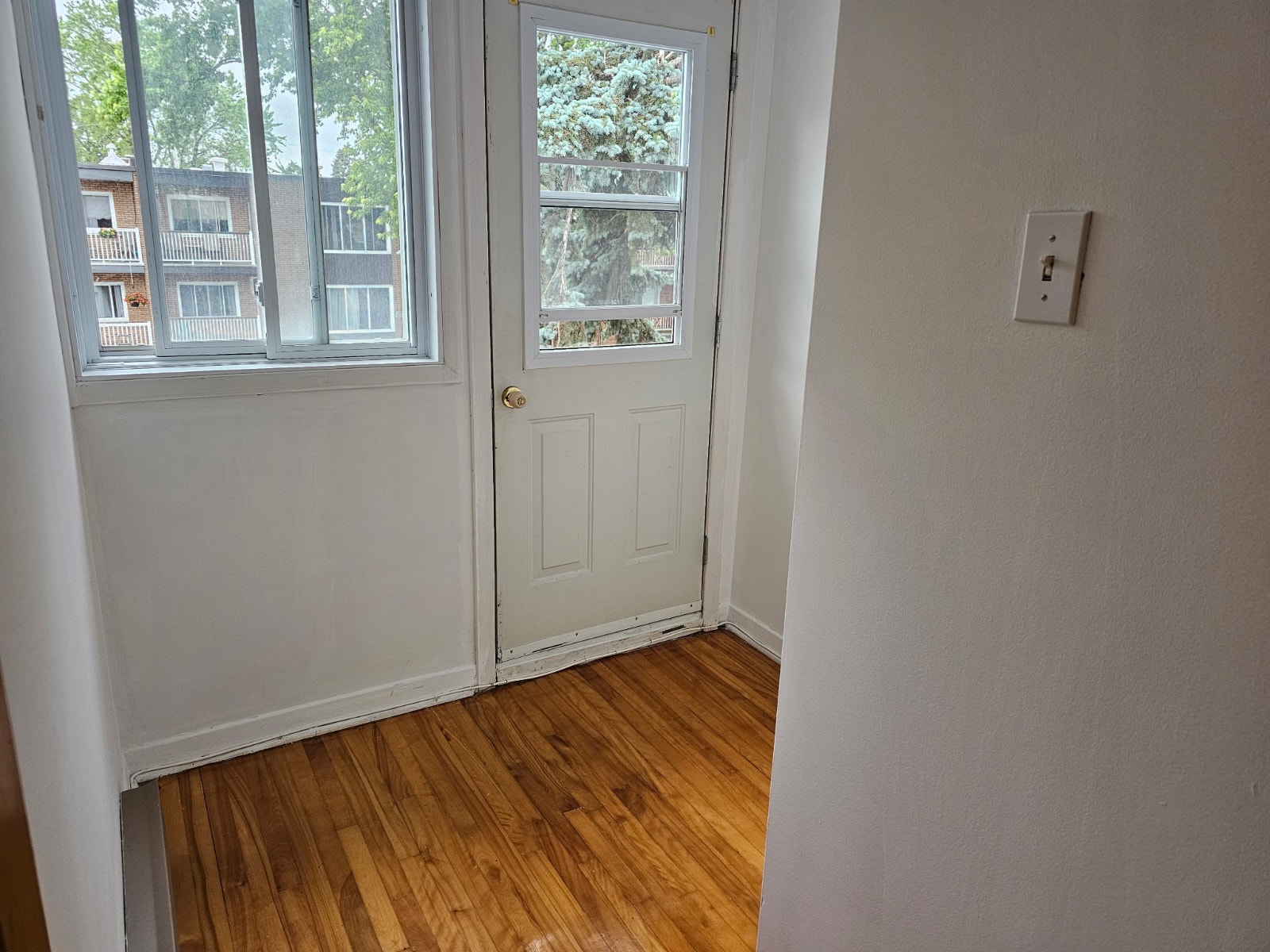 5/1/2 Duplex for rent — photo 3