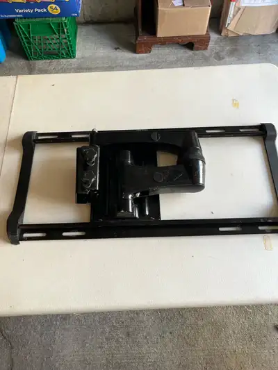 Sanus VLF220 Wall Mount, View more