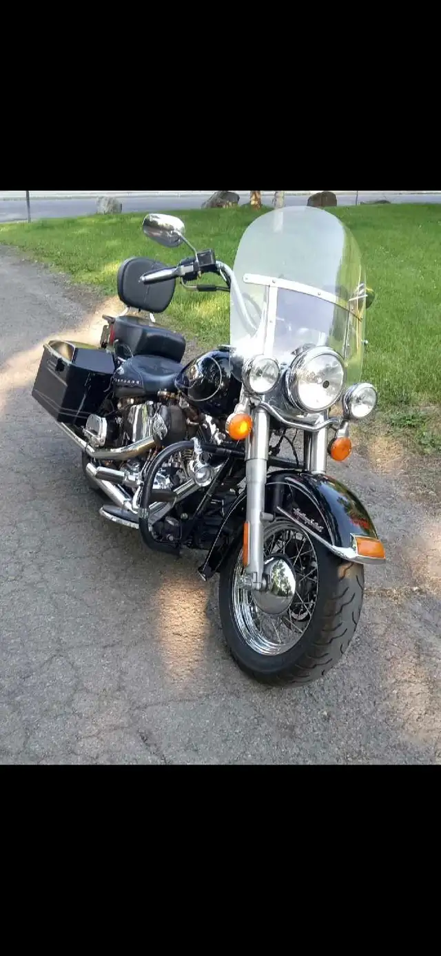 2009 Harley Davidson Heritage Softail in Street, Cruisers & Choppers in Ottawa - Image 3
