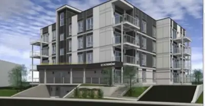 Grand 3 1/2 + bureau (chambre invitée) Lévis centre-ville .4 ème et dernière étage.Vue sur Québec.Pl...
