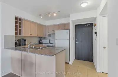 AVAILABLE AUG 1 HUGE 600+ sq ft 1 BED WITH PARKING AND LOCKER AT YONGE-DUNDAS ALL UTILITIES INCLUDED...