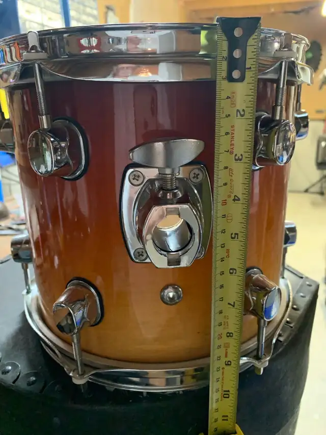 Mapex 5 piece drum set in Drums & Percussion in Chatham-Kent - Image 5